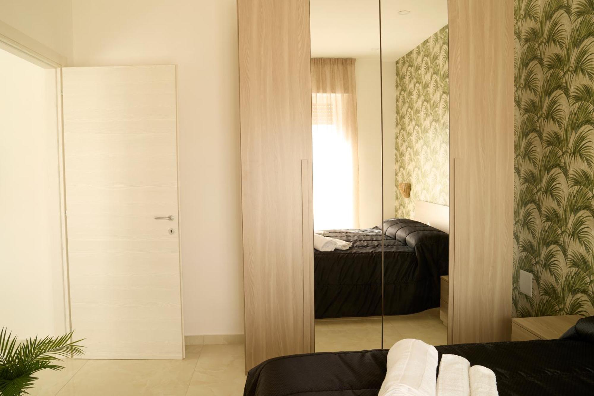 Napoli Central Lumina Suites Exterior foto