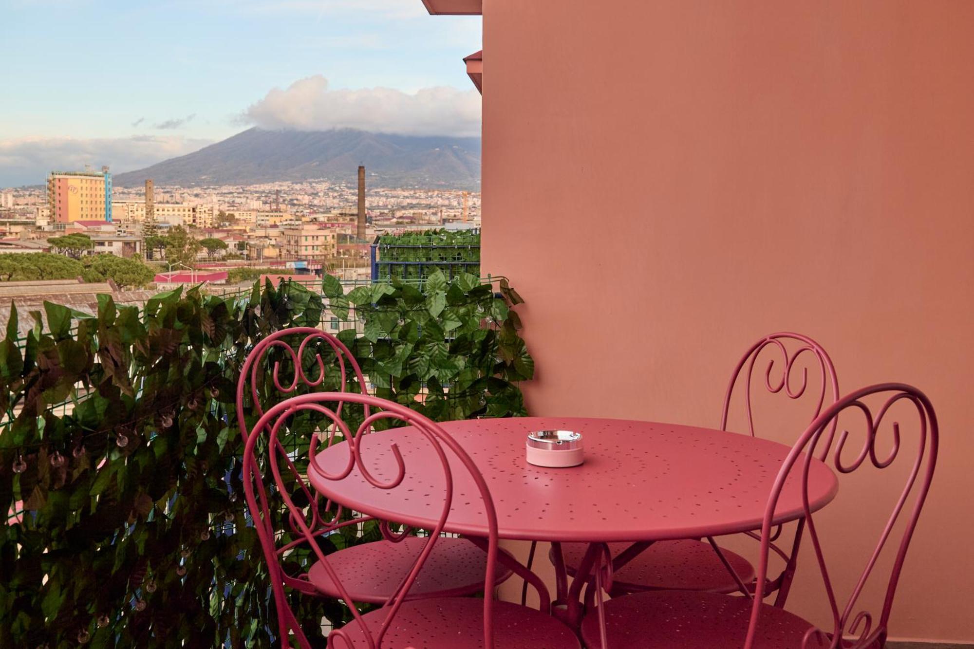 Napoli Central Lumina Suites Exterior foto